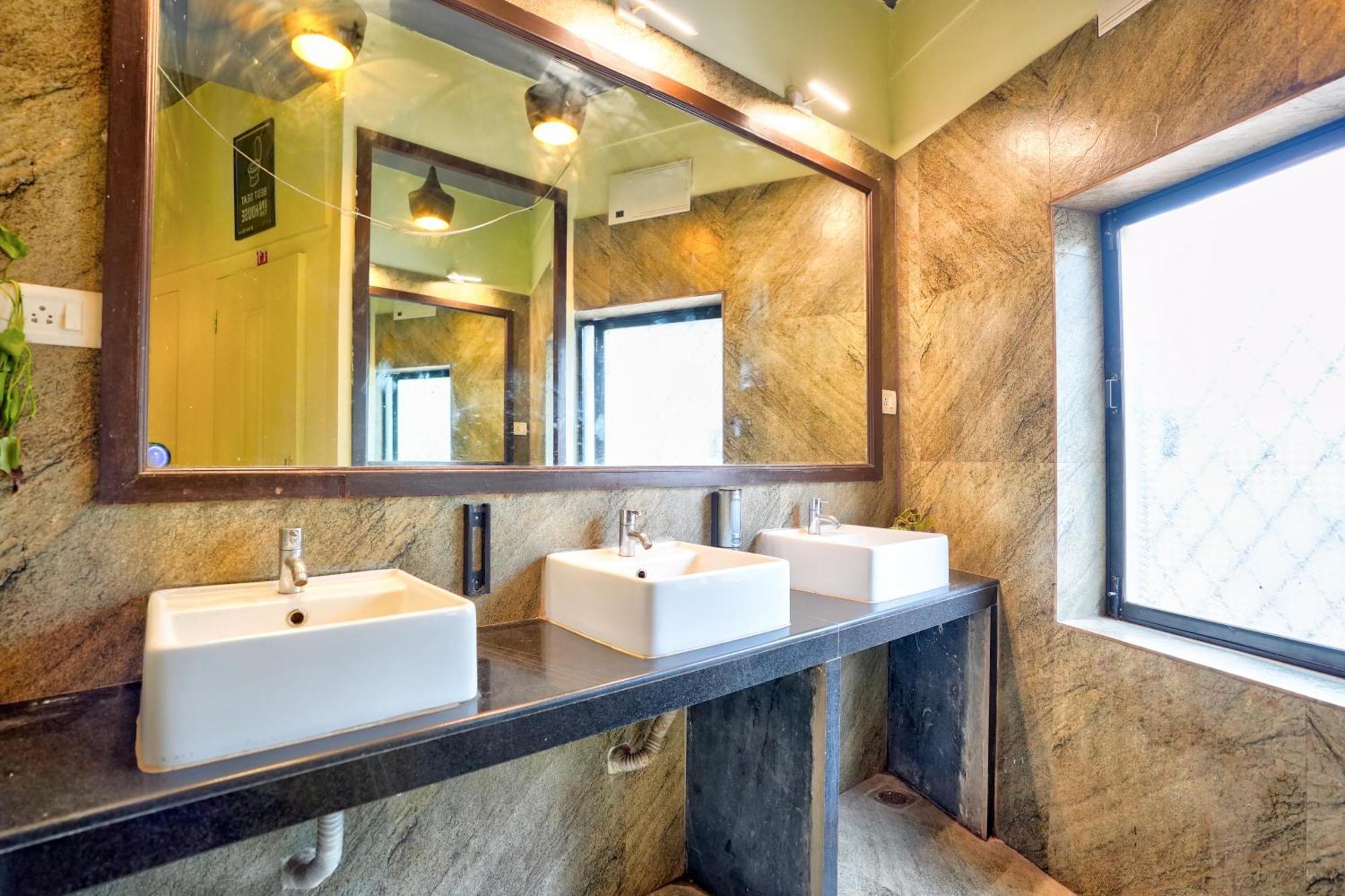 Hive Hostel Anjuna By Just Travels Exterior photo